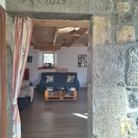 Holiday home Turismo En Babia Bajo Nidos *