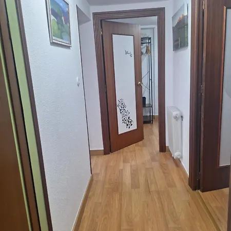 Holiday home Turismo En Babia Bajo Nidos San Emiliano