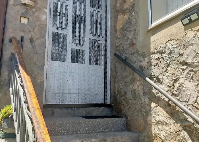 Turismo En Babia Bajo Nidos 펜션 *